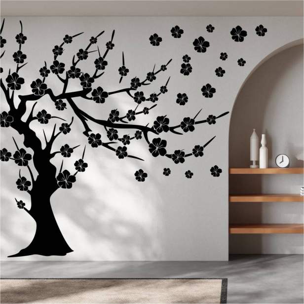 Wiśnia japońska, magnolia i jabłoń na ścianie – najmodniejsze naklejki z drzewami do nowoczesnych wnętrz